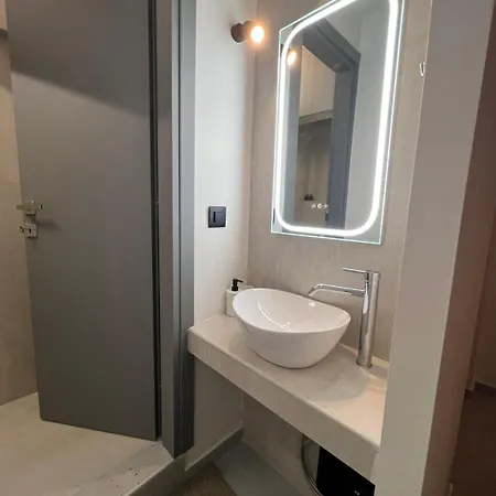 Apartment Falirou